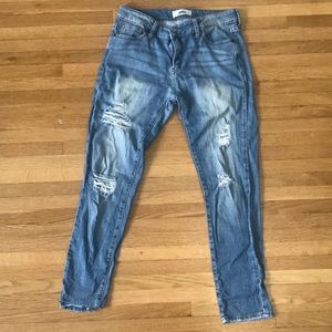 Light Wash Ripped Skinny Jeans